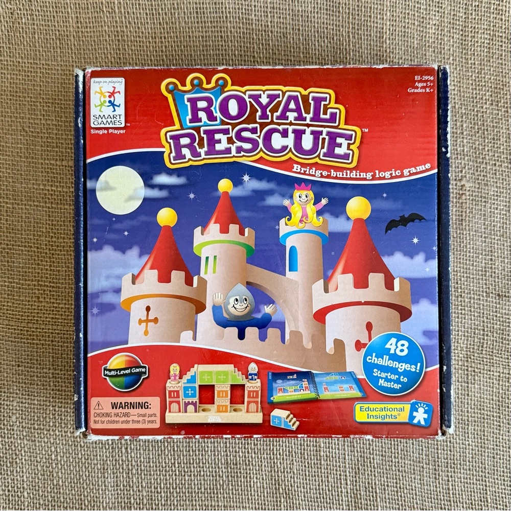 SMART GAMES Royal Rescue Bridge Building Logic Game Wood Knight and Princess